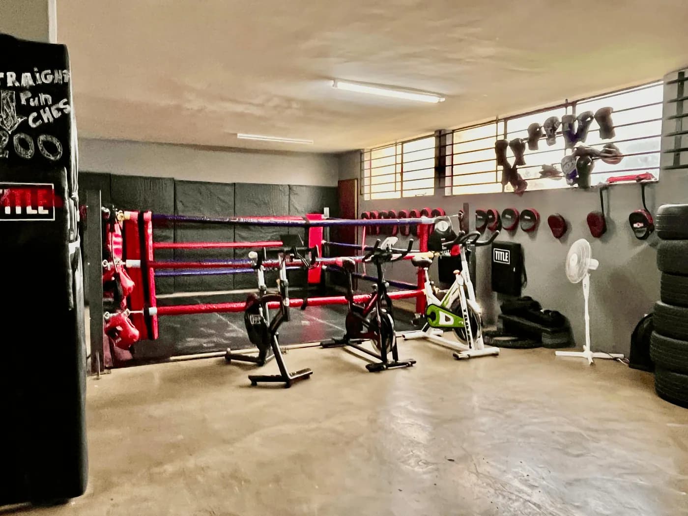 Heavy bag floor